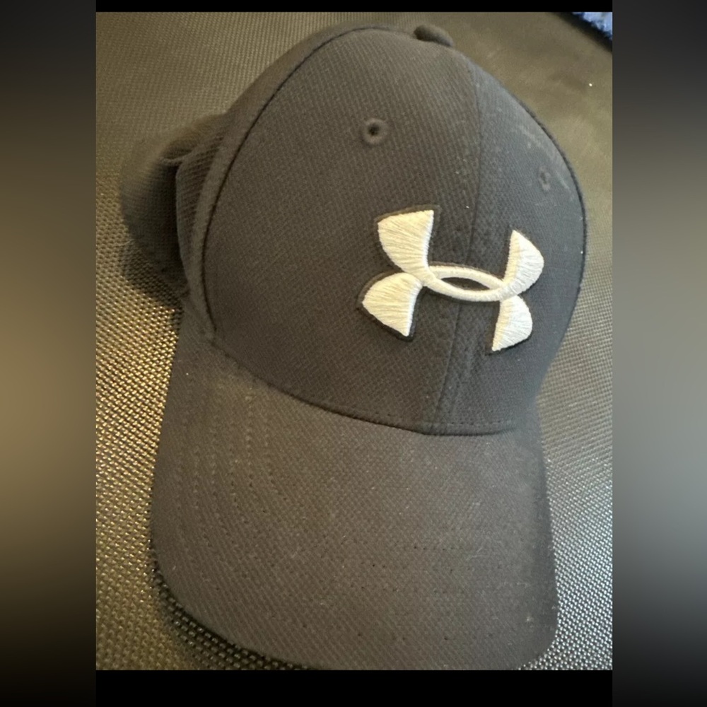 Under Armor Black Baseball Hat Cap Size L/XL